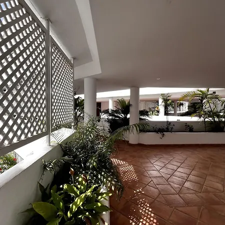 Apartment Luxury Front Center Puerto Banus Marbella
