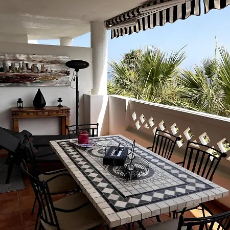Luxury Front Center Puerto Banus Apartment Marbella