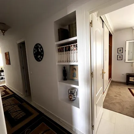 Luxury Front Center Puerto Banus Apartment Marbella