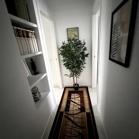 Luxury Front Center Puerto Banus Apartment *
